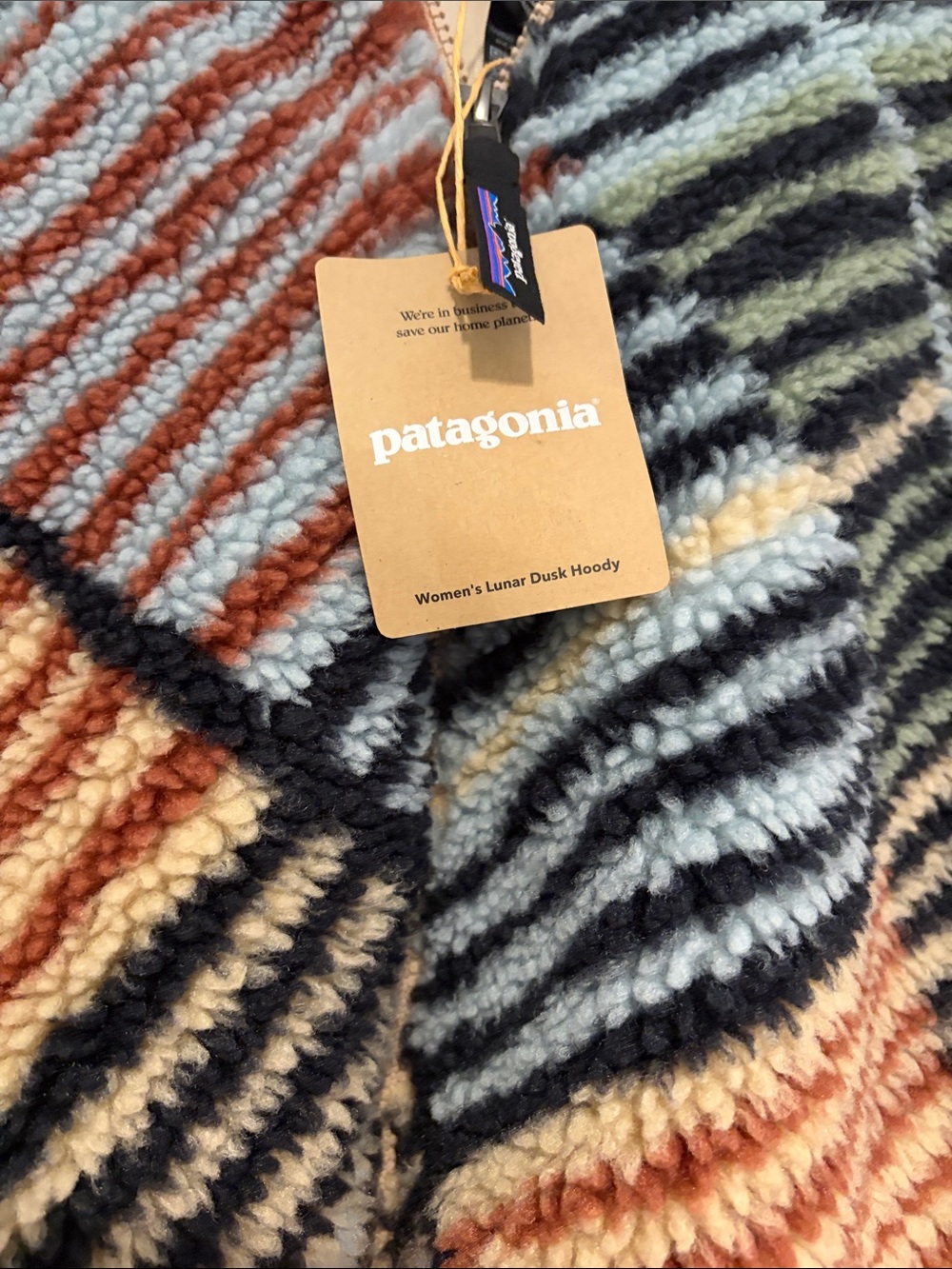 Patagonia women's Lunar Dusk hoodie new with tags - Picture 4 of 7